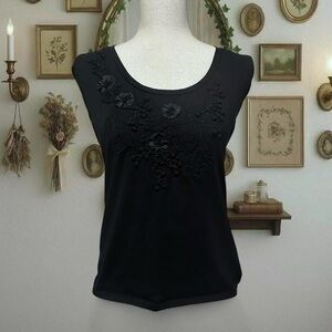 Vintage embroidered black long sleeve shirt